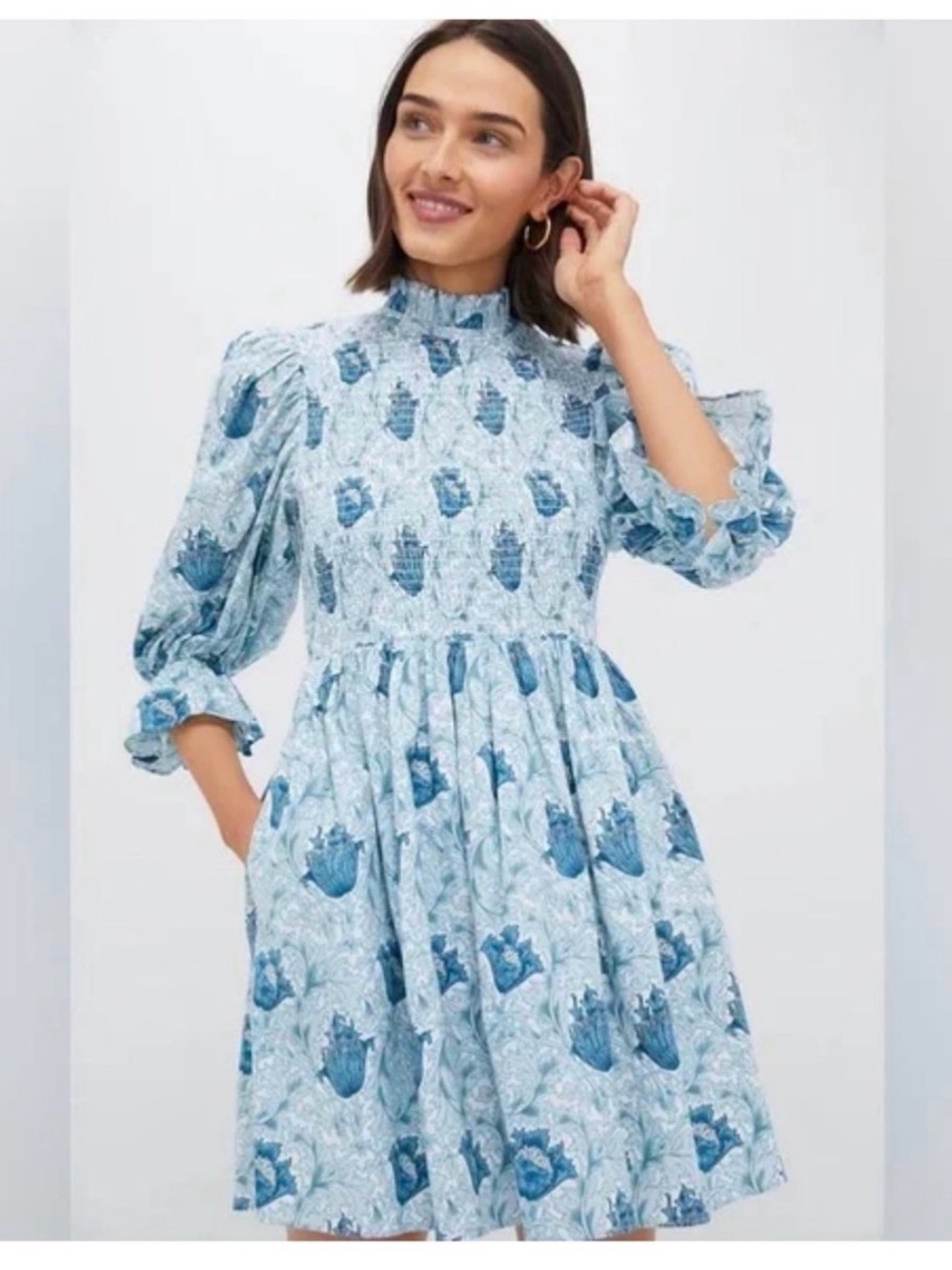 Hyacinth House Tuckernuck Blue and white floral mini dress